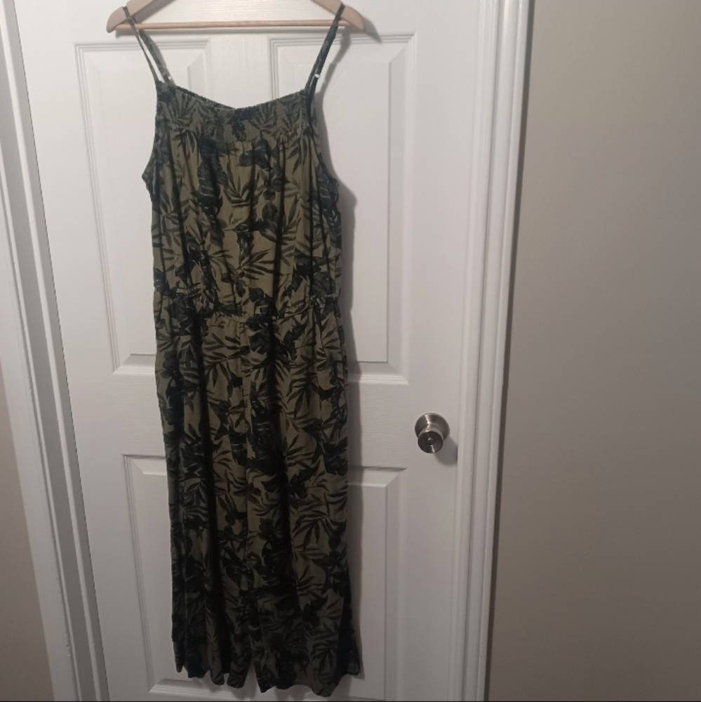 Old Navy waist defined linen blend Jumpsuit camotanical print M - Picture 2 of 5